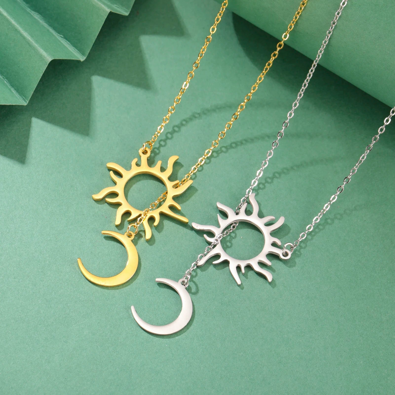 Lucktune Sun Moon Pendant Clavicle Chain Necklace Stainless Steel Bohemian Choker Necklace for Women Fashion New In Jewelry Gift