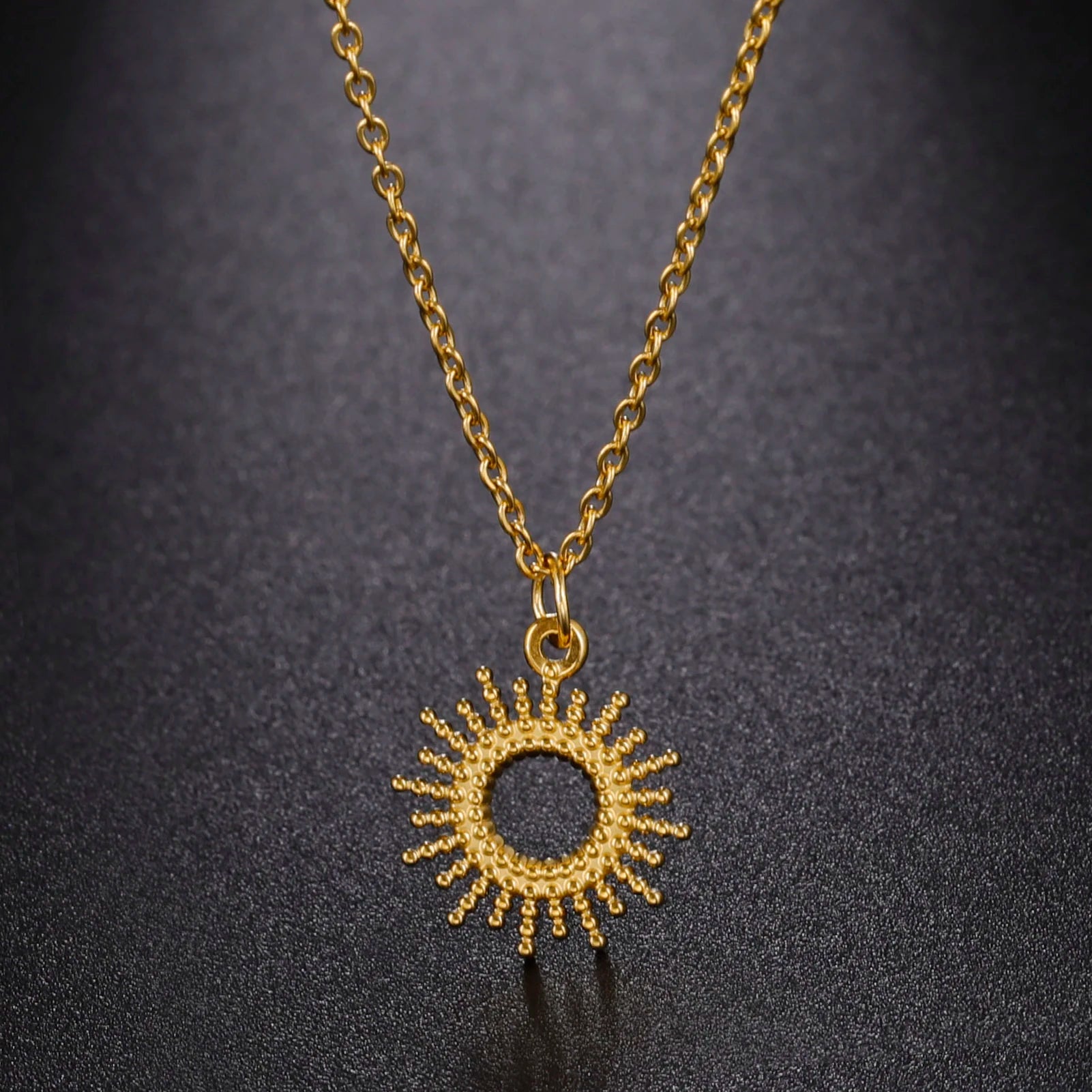 Lucktune Sun Moon Pendant Clavicle Chain Necklace Stainless Steel Bohemian Choker Necklace for Women Fashion New In Jewelry Gift